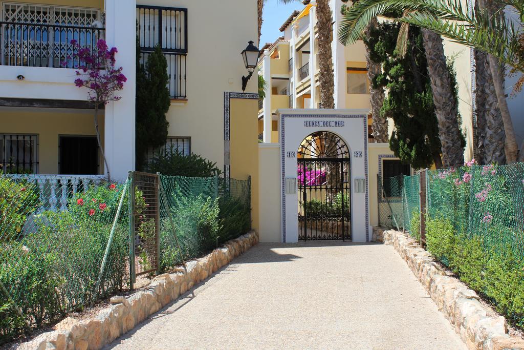 Апартаменты Aldea Del Mar Торевьиа Экстерьер фото